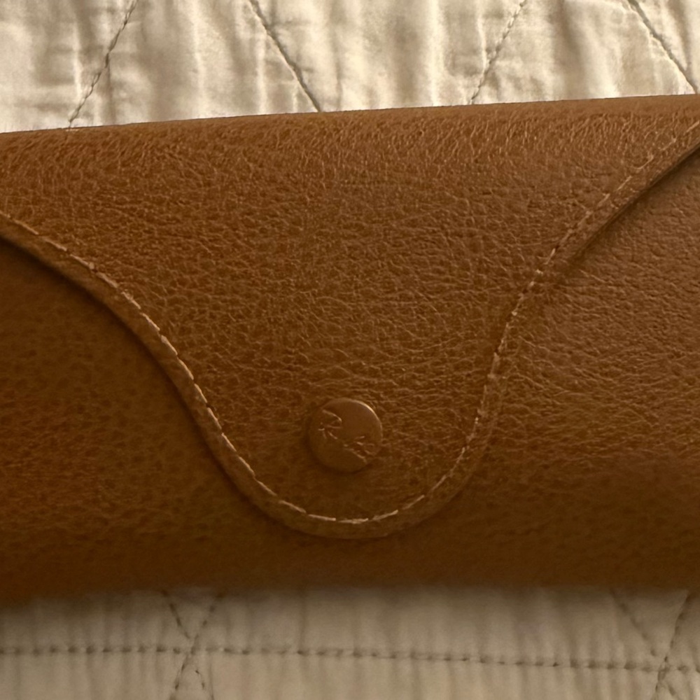 NWOT Ray-Ban Tan Leather Eyewear Case